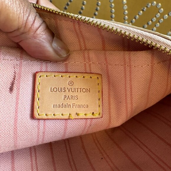 Louis Vuitton Damier Azur Neverfull Pouch - Picture 7 of 11